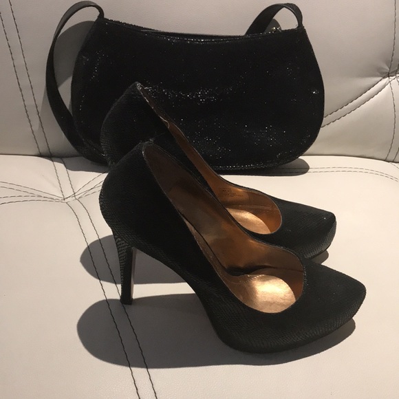 Nice set shoes and purse - Picture 3 of 4